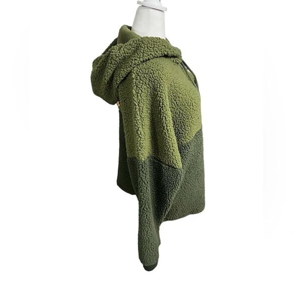 Victoria’s Secret pink large nwt  green Sherpa jacket Half
Zip Pullover hoodie - Picture 6 of 12